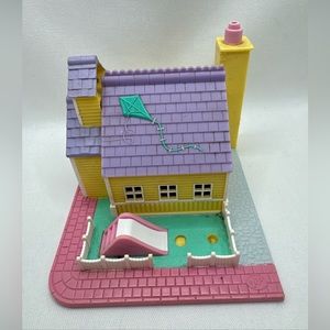 1993 Vintage Polly Pocket Light up School House